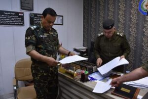 FB_IMG_1700309410087-300x200 قائد شرطة بغداد الكرخ : وجهنا على تطوير العمل الاداري وتبسيط الاجراءات لمعاملات الشهداء والجرحى