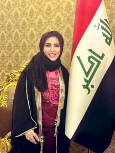 F_mqouoWkAADWDl-225x300 فجر السعيد في النجف رغم الدعوى القضائية لمنعها من الدخول وغضب العراقيين