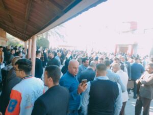 5c492e40-ed04-4631-b430-4cfefb290243-300x225 معلمو ديالى يحتجون على تأخر الرواتب
