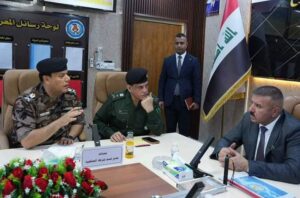 FB_IMG_1702812951203-300x198  وزير الداخلية يتفقد مركز شرطة الصالحية ببغداد ويؤكد على انجاز الاوراق التحقيقية ومتابعة المطلوبين