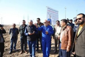 FB_IMG_1703766914382-300x200 محافظ ميسان يضع حجر الأساس لمشروع إنشاء الممر الثاني للمقطع الأخير من طريق (بتيرة – عمارة) بطول (5,148) كم مع مجسر الطريق الحولي ومقترباته