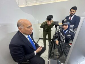 IMG-20231205-WA0097-300x225 وزيرا الداخلية والخارجية يفتتحان غرفة عمليات مشتركة وقسم الجواز الإلكتروني الدبلوماسي
