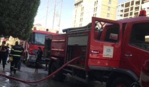 IMG_20231202_141355_725-300x176 حالات اختناق جراء اندلاع حريق بمبنى قرب المسرح الوطني وسط بغداد