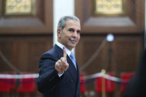 IMG_20231218_113400_333-300x200 رئيس مجلس القضاء فائق زيدان يدلي بصوته في انتخابات مجالس المحافظات