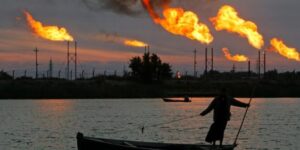 RTSVXV9-660x330-1-300x150 96 دولارا للبرميل.. انخفاض كبير في اسعار خام البصرة