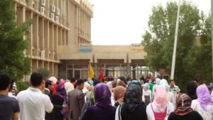 IMG_20240210_111204_253-300x169 طلبة جامعات حكوميّة يطالبون بإصدار عدم ممانعة للدراسة المسائيّة الاوليّة