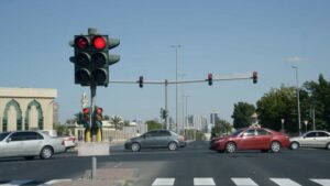 large-3-300x169 الغرامات وسيلة لإثراء صندوق واردات المديرية ...المرور تنصب شباك "الكاميرات الذكية" لاصطياد المخالفين والتذمر سيد الموقف