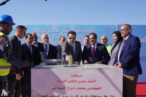 upload_1712235162_198396264-300x200 رئيس الوزراء يطلق العمل في مشروع مجاري ناحية الوحدة الستراتيجي جنوب العاصمة بغداد