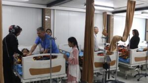 Doc-P-499376-638613813983137876-300x169 تحديد مواعيد زيارة المرضى في المستشفيات والمراكز التخصصية