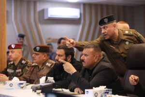 IMG_20240901_115109_944-300x200 في النجف الأشرف.. وزير الداخلية رئيس اللجنة الأمنية العليا لتأمين الزيارات المليونية يشرف  على خط سير الزائرين