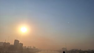 462748389_570213408901106_3083345334369098419_n-300x169 بغداد تبدأ صباحها بـ"ضباب دخاني".. التلوث الان هو الأعلى طوال الـ48 ساعة الماضية
