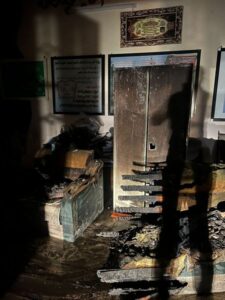 463020396_1059767935829612_2274312833083066871_n-225x300 تعرض_بناية_مدرسة_المحمدية_الى_حريق