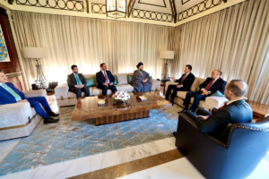 ExtImage-3967060-1723595008-300x200 السيد عمار الحكيم يصل اقليم كردستان (صور)