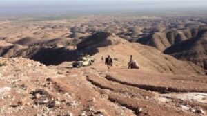 Doc-P-512207-638718788174709698-1-300x169 تدمير مضافات لـ"داعش" وكهوف في جبال حمرين