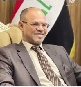 5 قم للمعلم وفه التبجيلا .... كاد المعلم أن يكون رسولا
