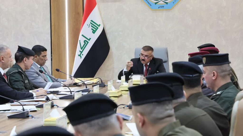 fb_img_1741172005288744168549143734737-1024x575 وزير الداخلية يناقش الإجراءات المتعلقة بعمل مديرية شؤون الإقامة وآخر الاحصائيات المتحققة