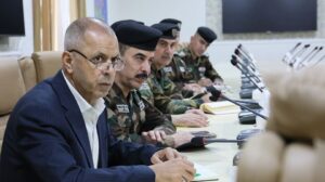 fb_img_17421252111532123713281146545912-300x168 ترأس السيد معالي وزير الداخلية اجتماعاً مع مديرية مكافحة الجريمة الإلكترونيةوزير الداخلية اجتماعاً مع مديرية مكافحة الجريمة الإلكترونية لمناقشة دعم عملها والارتقاء بخدماتها..لمناقشة دعم عملها والارتقاء بخدماتها..