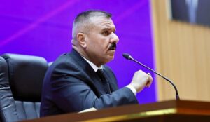 fb_img_17430915841768625635151459296300-300x174 يترأس  معالي وزير الداخلية اجتماعا لمناقشة إستكمال الجاهزية لعدد من التشكيلات والوحدات المهمة في الوزارة