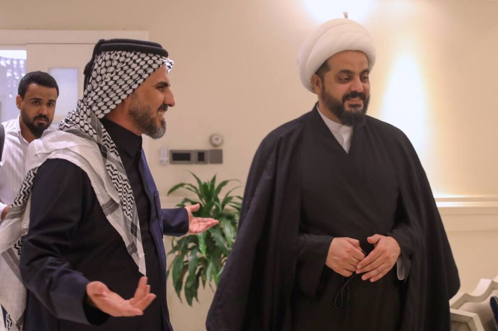 img_20250321_233617_4043880220479312789965-1024x682 استقبل رئيس حركة حقوق النائب  حسين مؤنس، عضو اللجنة المالية البرلمانية ، الامين العام لحركة عصائب أهل الحق، سماحة الشيخ قيس الخزعلي، في منزله بالعاصمة بغداد.