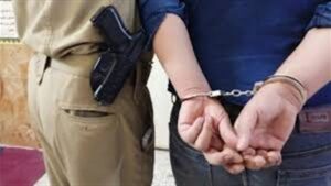 Doc-P-522804-638804691726688886-300x169 اعتقال متهم حاول سرقة شركة للتوصيل في الديوانية