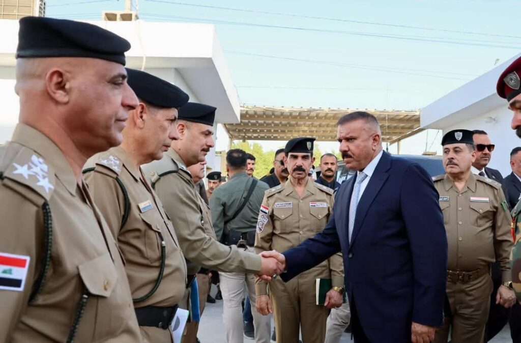 fb_img_17440528929725156223636071648479-1024x674 السيد معالي وزير الداخلية يزور مديرية شرطة شمال واسط ويعقد مؤتمرا أمنيا فيها ويكرم مجموعة من المتميزين