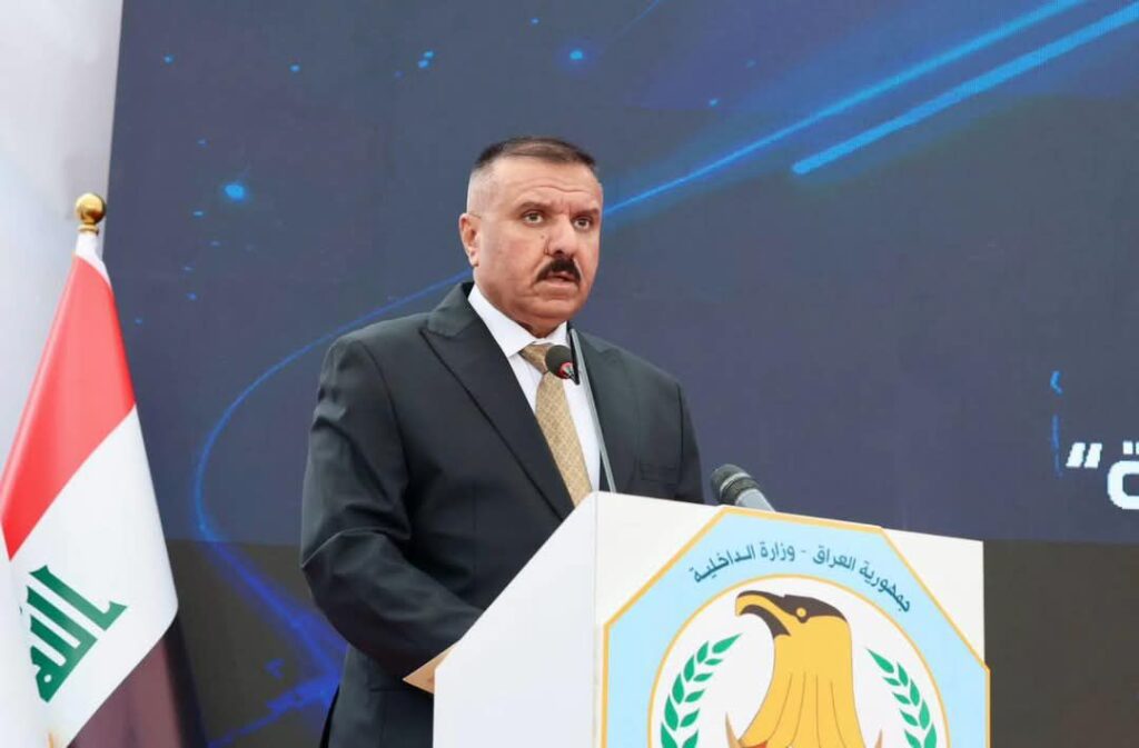 fb_img_1744657338793359776214637075-1024x673 السيد معالي وزير الداخلية يضع حجر الأساس لبناية "إنجاز" مركز البيانات الرقمي البايومتري في مديرية تحقيق الأدلة الجنائية