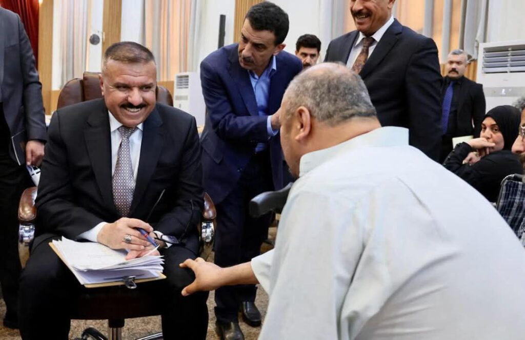 fb_img_17457696951768344512870154350457-1024x663 خلال مقابلاته الأسبوعية.. وزير الداخلية السيد عبد الأمير الشمري يشدد على استمرار متابعة احتياجات وطلبات أسر الشهداء والجرحى والمواطنين والمنتسبين ، والإهتمام بالحالات الإنسانية