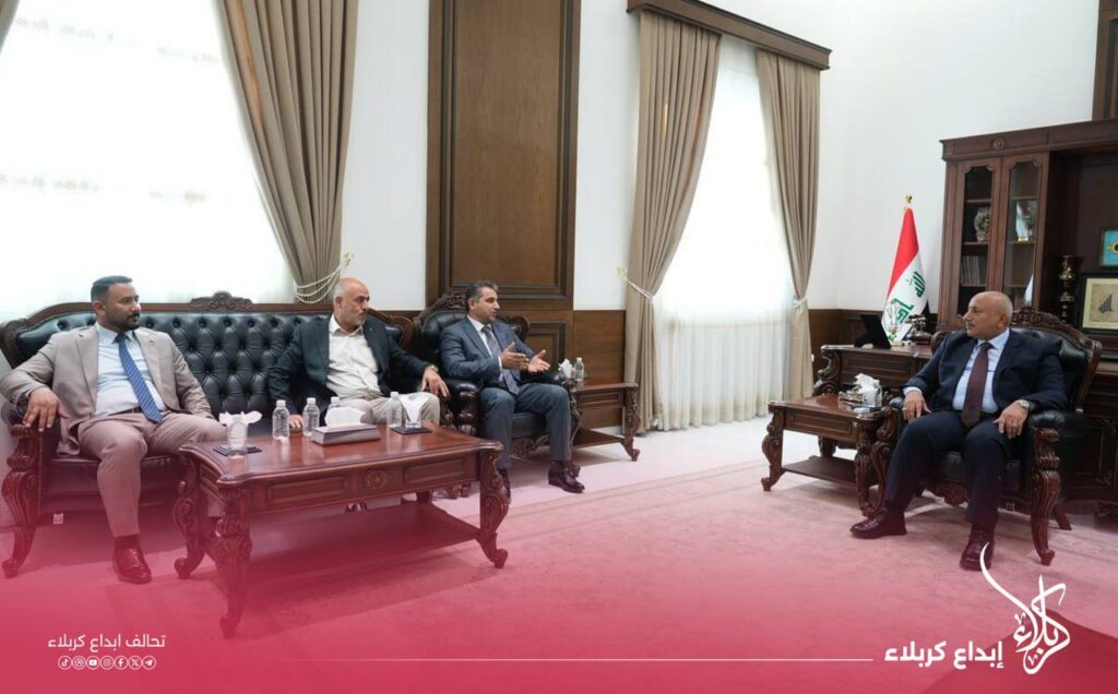 img_20251022_201326_6902852437328468698740-1024x636 محافظ كربلاء يبحث سبل دعم الصيادلة وتعزيز دورهم في تطوير القطاع الصحي