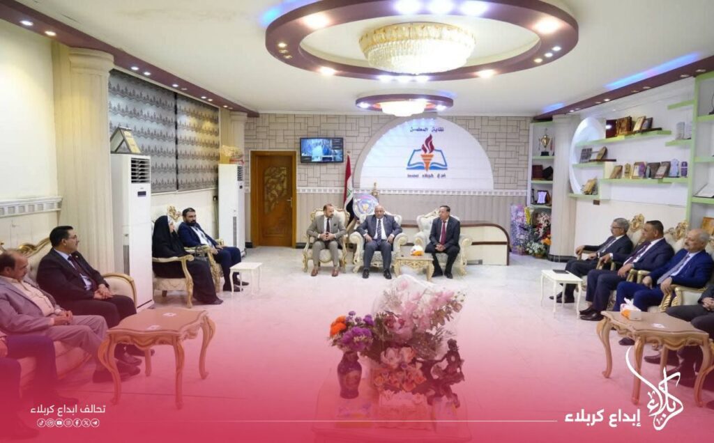 img_20251119_095127_3594919862426059076072-1024x636 محافظ كربلاء المقدسة يؤكد دعمه الكامل لشريحة التربويين خلال زيارة إلى نقابة المعلمين